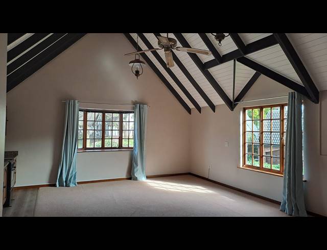 1 BEDROOM STUDIO APARTMENT TO LET IN CAMELOT GOLF CLUB AND ESTATE
